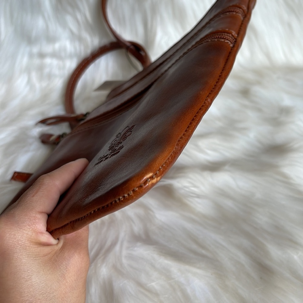 Vera Pelle Genuine Leather Crossbody New Without Tag 🏷️ - Picture 14 of 15